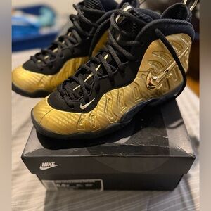 Nike Little Posite Pro GS Metallic Gold and Black